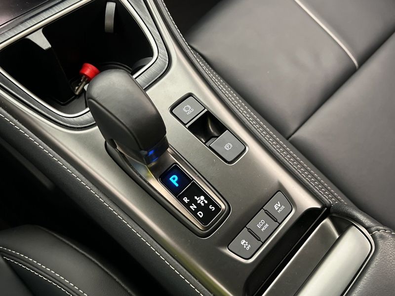 Lexus LBX bild 25