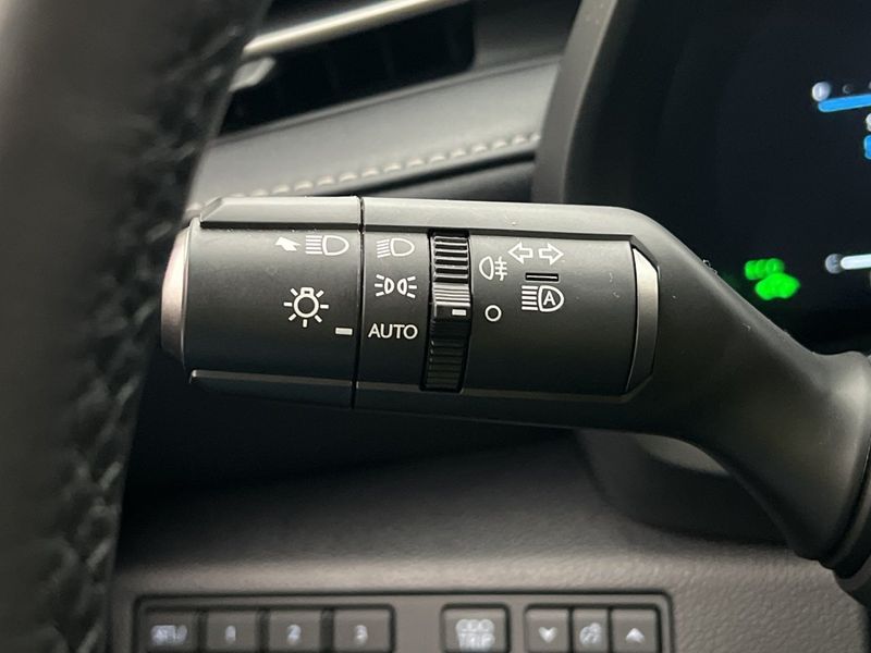 Lexus LBX bild 17