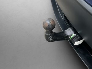 Tesla Model Y bild 10