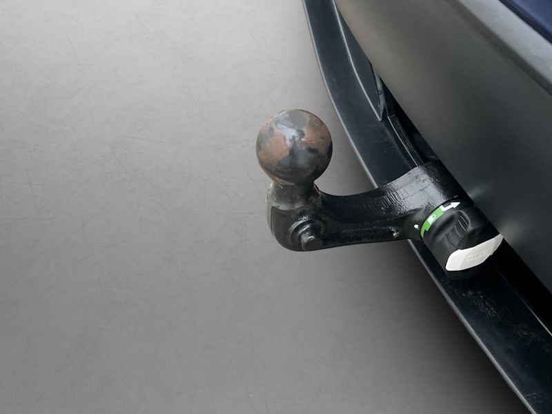 Tesla Model Y bild 10