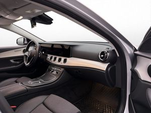 Mercedes E300 bild 28