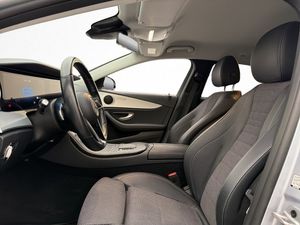Mercedes E300 bild 12