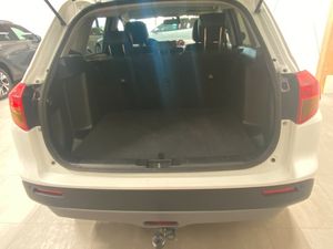 Suzuki Vitara bild 16