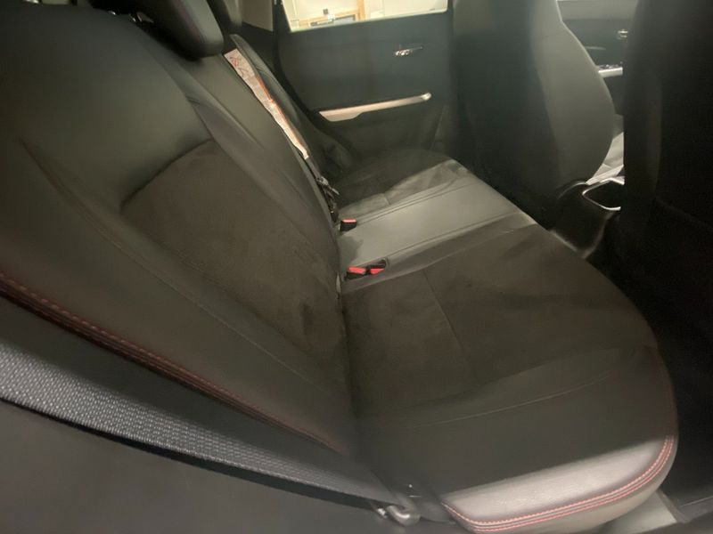 Suzuki Vitara bild 15