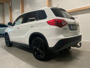 Suzuki Vitara bild 4