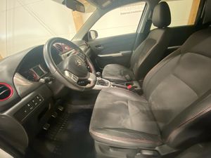 Suzuki Vitara bild 7