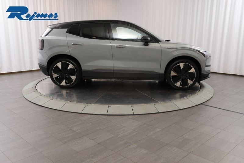 Volvo EX30 bild 3