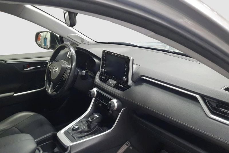 Toyota RAV4 bild 6