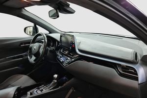 Toyota C-HR bild 6