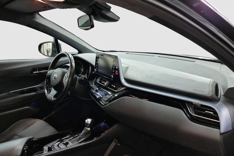 Toyota C-HR bild 6