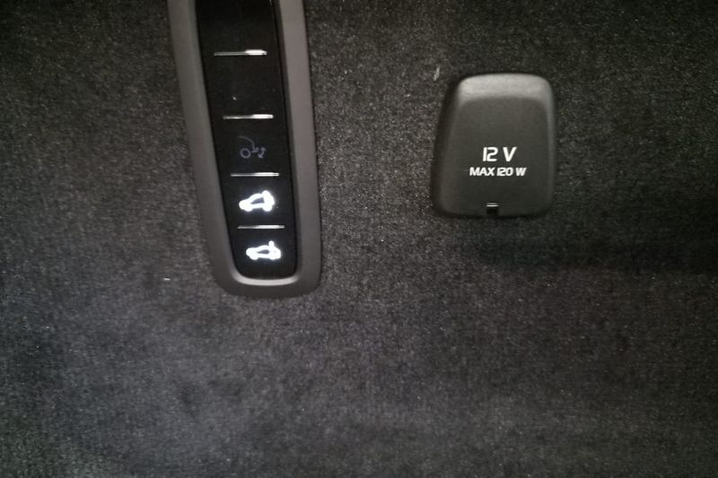 Volvo ES90 bild 23