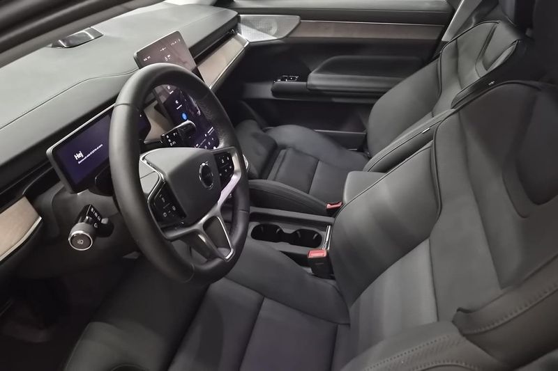 Volvo ES90 bild 20