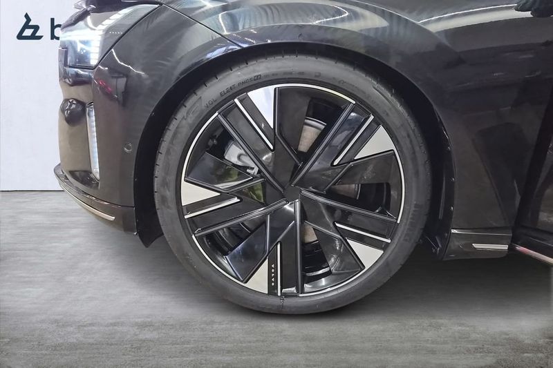 Volvo ES90 bild 12