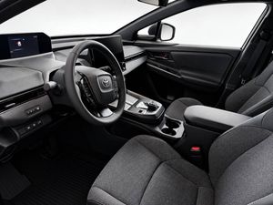 Toyota bZ4X Touring bild 5