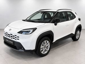 Toyota Yaris Cross bild 2