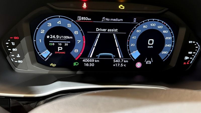 Audi Q3 bild 18