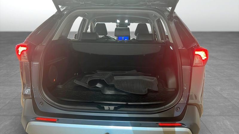 Toyota RAV4 bild 12