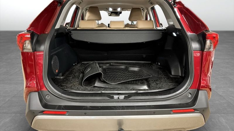 Toyota RAV4 bild 12