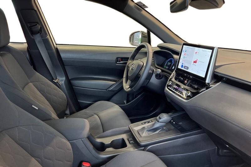Toyota Corolla Cross bild 7
