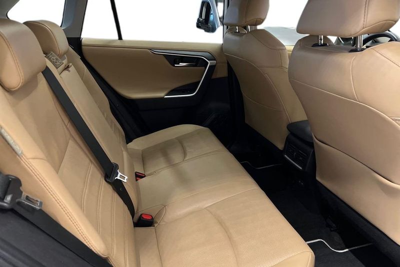 Toyota RAV4 bild 7