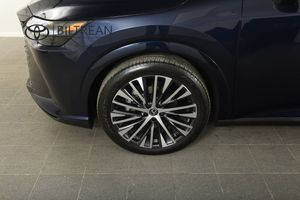 Lexus RX bild 20