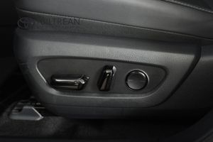 Lexus RX bild 13