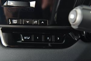 Lexus RX bild 18