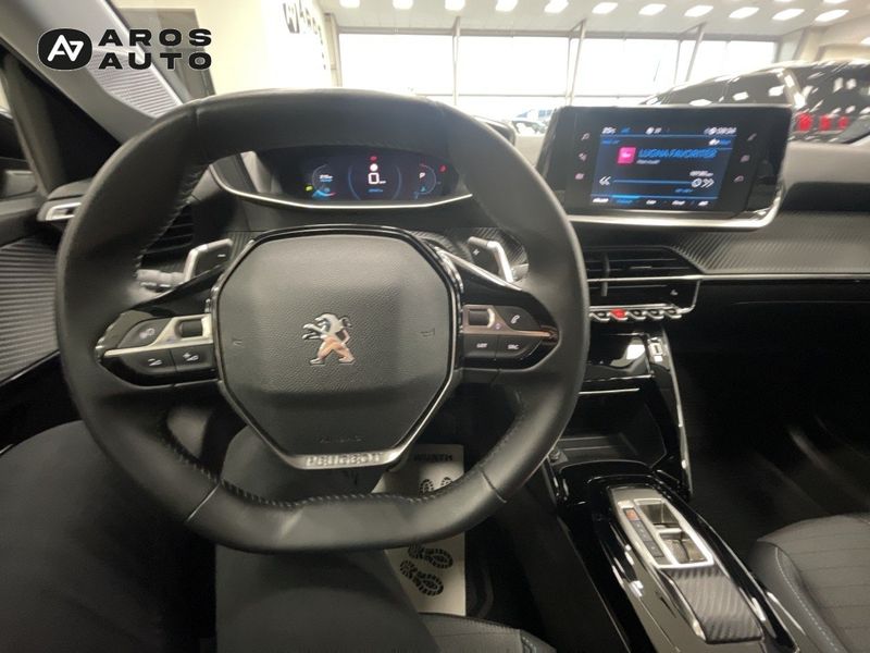 Peugeot 208 bild 10