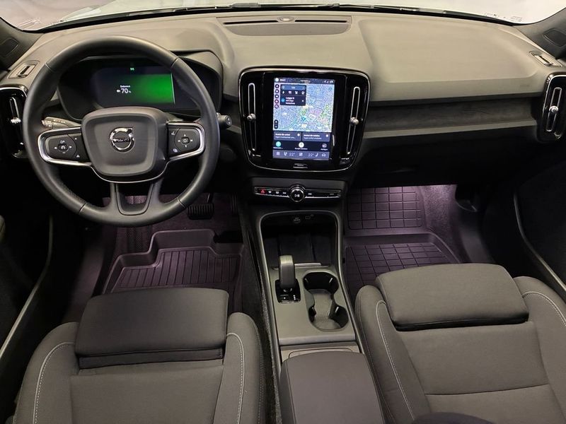 Volvo EX40 bild 17