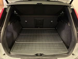 Volvo EX40 bild 10