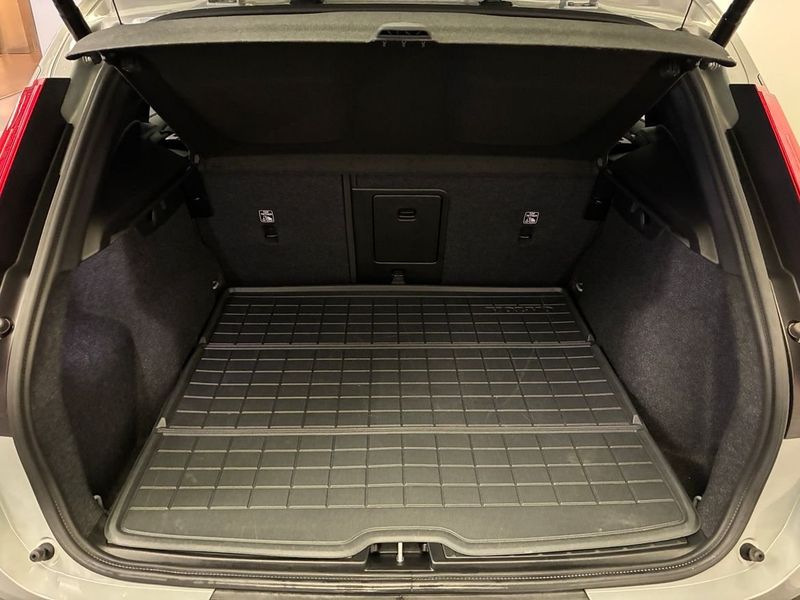 Volvo EX40 bild 10