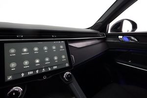 Lynk & Co 01 bild 22