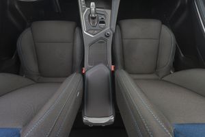Lynk & Co 01 bild 14