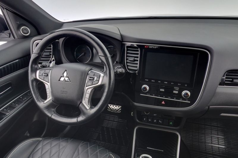 Mitsubishi Outlander bild 15