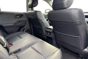 Toyota RAV4 bild 9