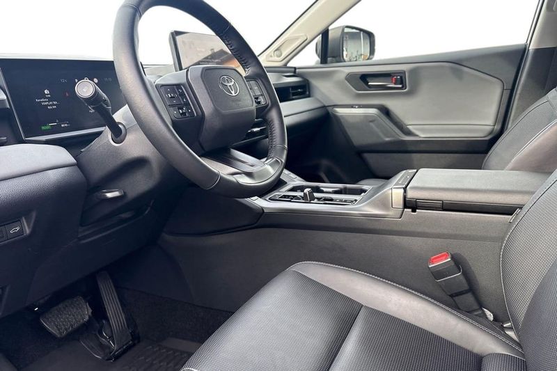 Toyota RAV4 bild 14