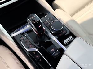 BMW M5 bild 10