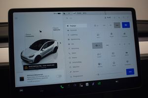 Tesla Model Y bild 13