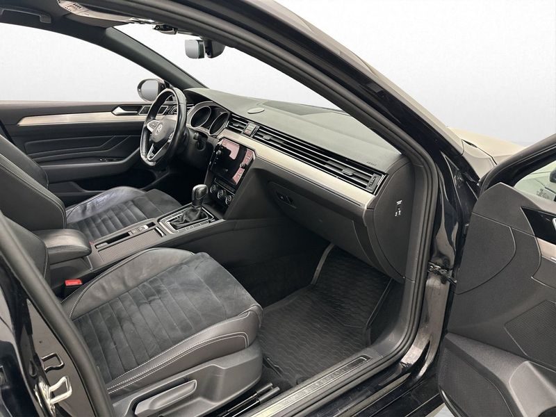 Volkswagen Passat bild 12