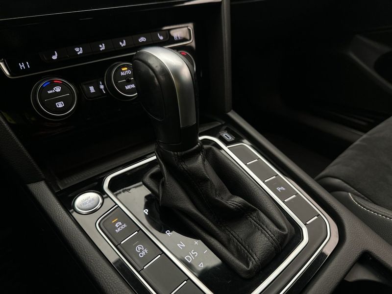 Volkswagen Passat bild 22