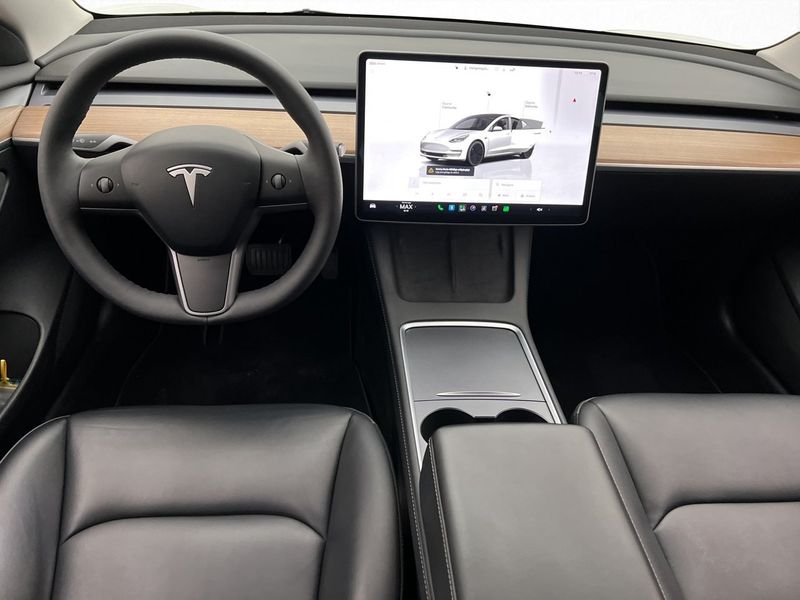 Tesla Model 3 bild 12
