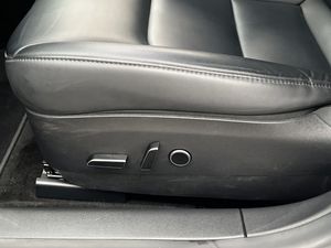 Tesla Model 3 bild 24