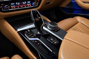 BMW 530 bild 14
