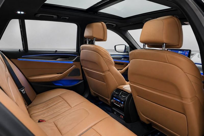 BMW 530 bild 12