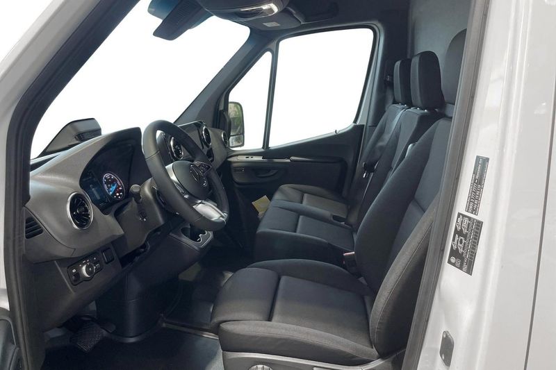 Mercedes Sprinter bild 11