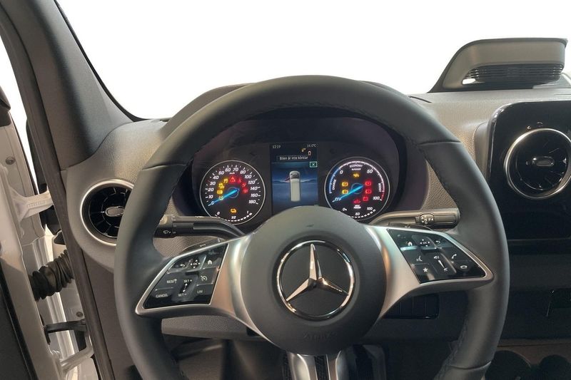 Mercedes Sprinter bild 7