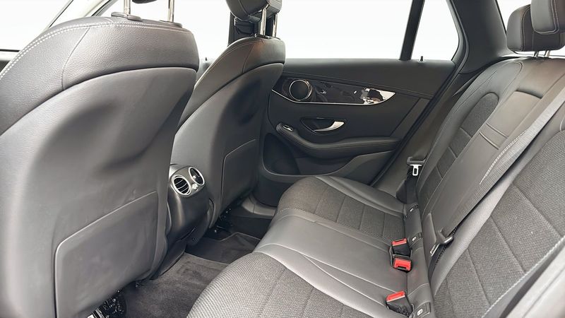 Mercedes GLC200 bild 14
