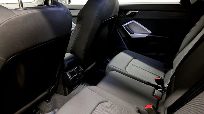 Audi Q3 bild 15