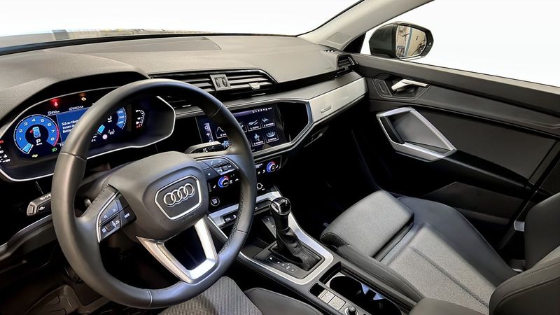 Audi Q3 bild 8