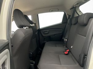 Toyota Yaris bild 16